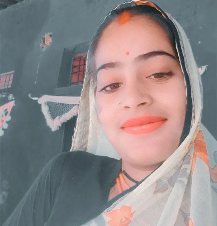 Hott_meenu offline chatrum