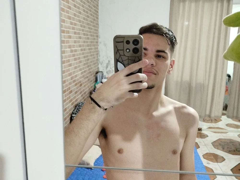 Vai_tomando244 offline chatrum