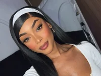 Vittoria_HillsのライブXXXチャット