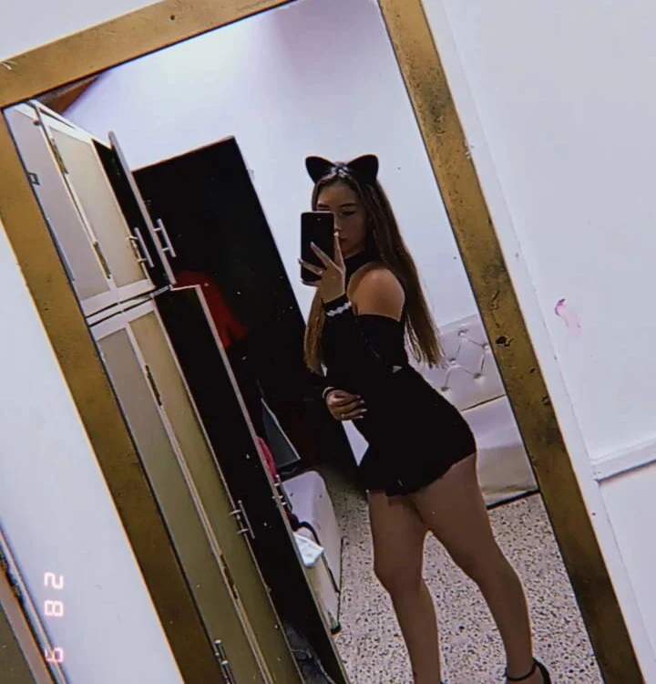 skarlettbenettのオフラインXXXチャット