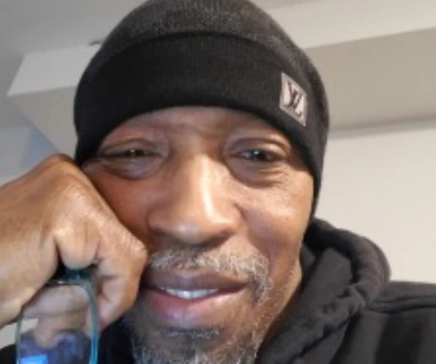 แชท XXX ออฟไลน์ของ Lonelynudist59