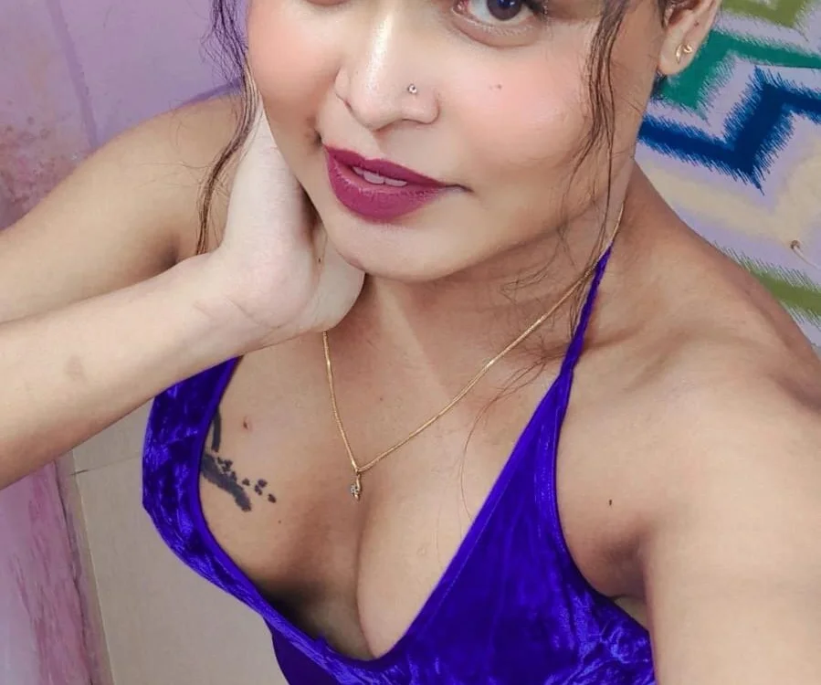 bablyyyy Offline XXX-chat