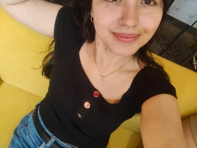 _Romilly_ on StripChat