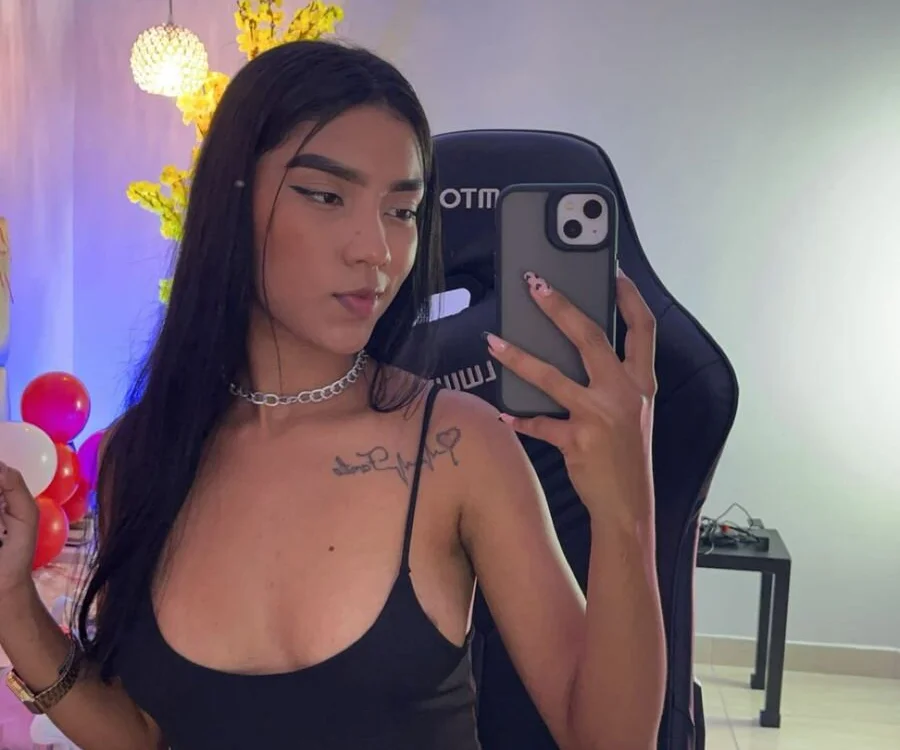 AbellaDannger 离线XXX聊天