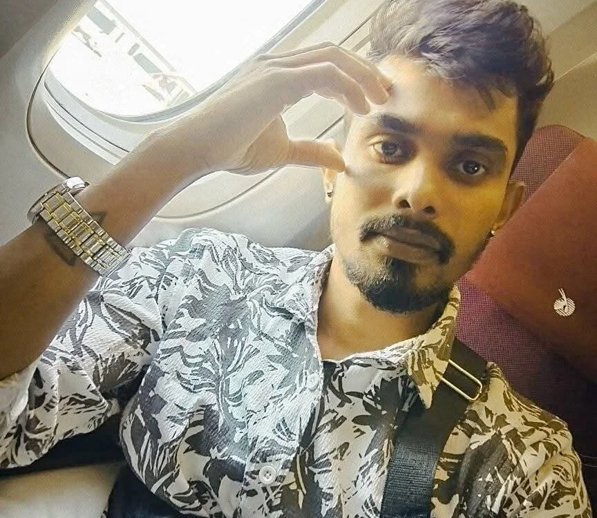 Vimukthi456 offline XXX-chat