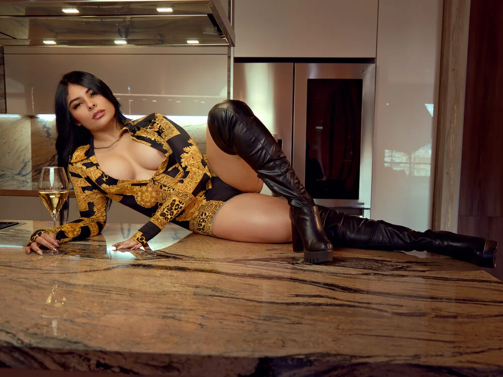 Chatroom XXX hors ligne de LINDA_HYLTON