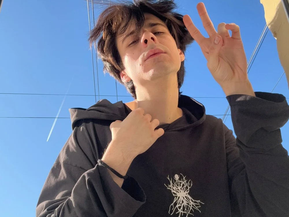 Ellis_Rin: офлайн-секс-чат