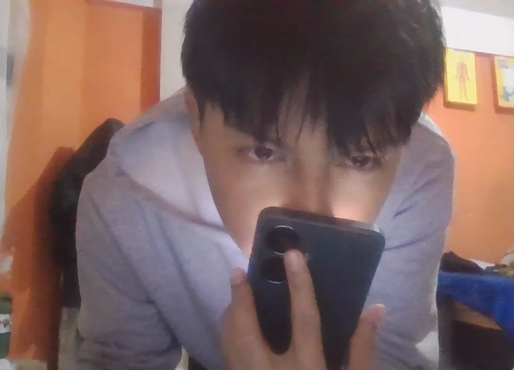 ale_xx2000 Chat XXX offline