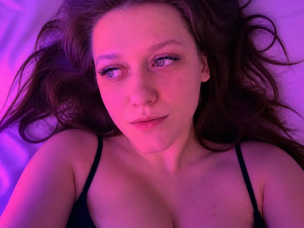 Bambi-Live Offline XXX Chat