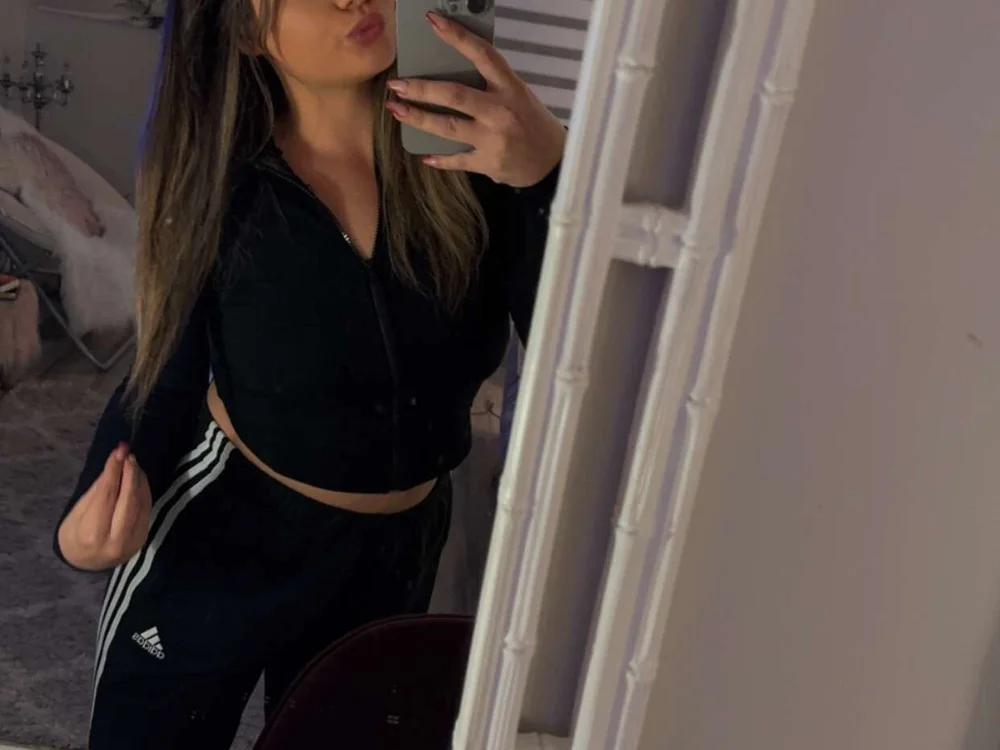 UrfavsexySicilian's Offline XXX Chat