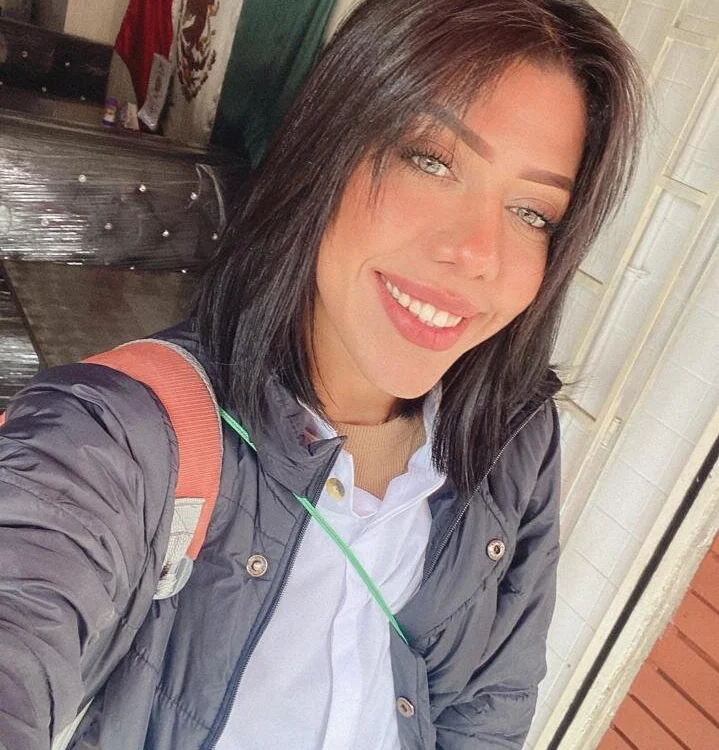 _zoe_bakerr Offline XXX Chat