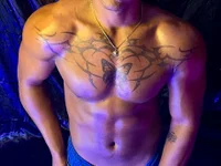 zoriel_bigcock's webcam live show