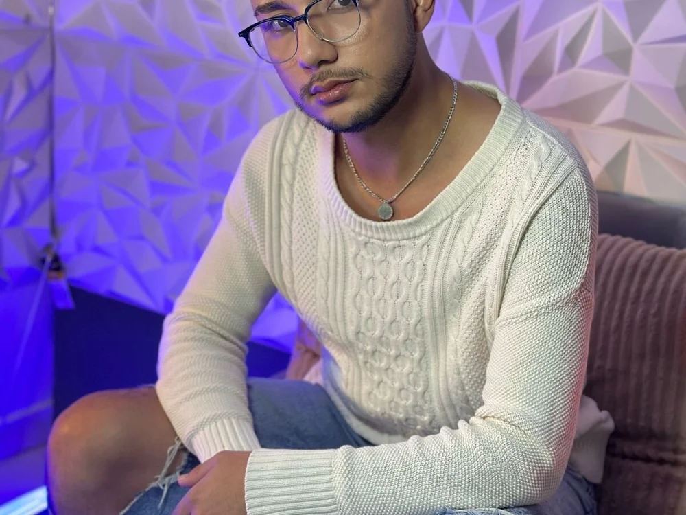 dominic_eusse offline chatrum