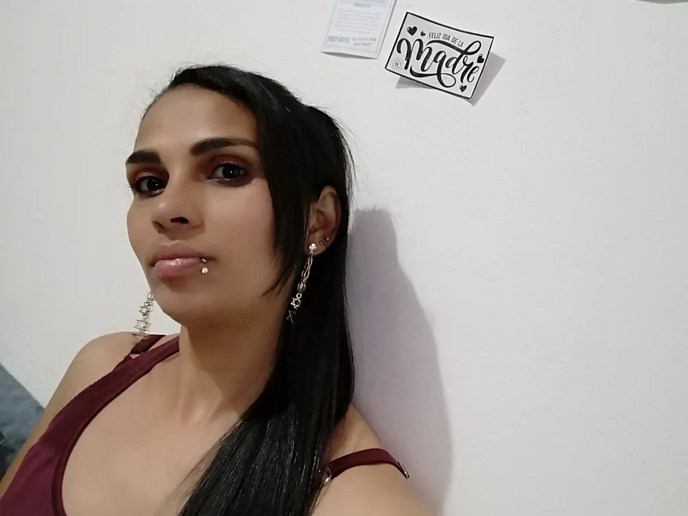 crazy_love_8l8's Offline XXX Chat