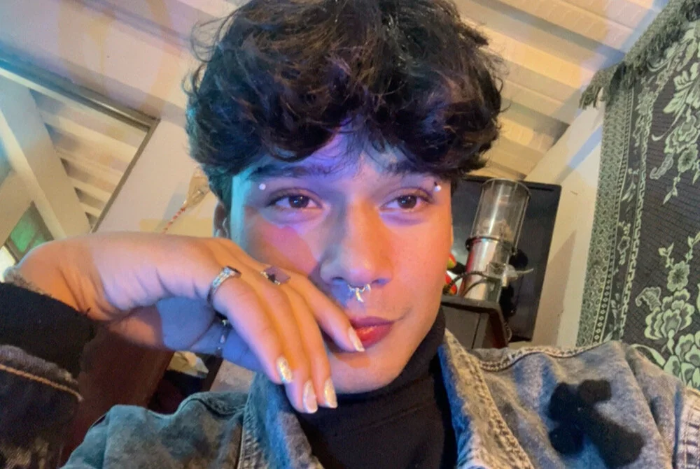 maximo_1111's Offline XXX Chat