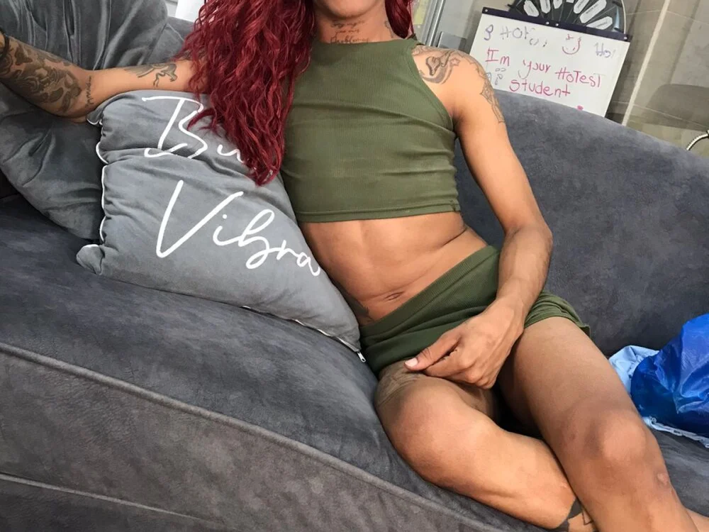 Amy24hugecock's Offline XXX Chat