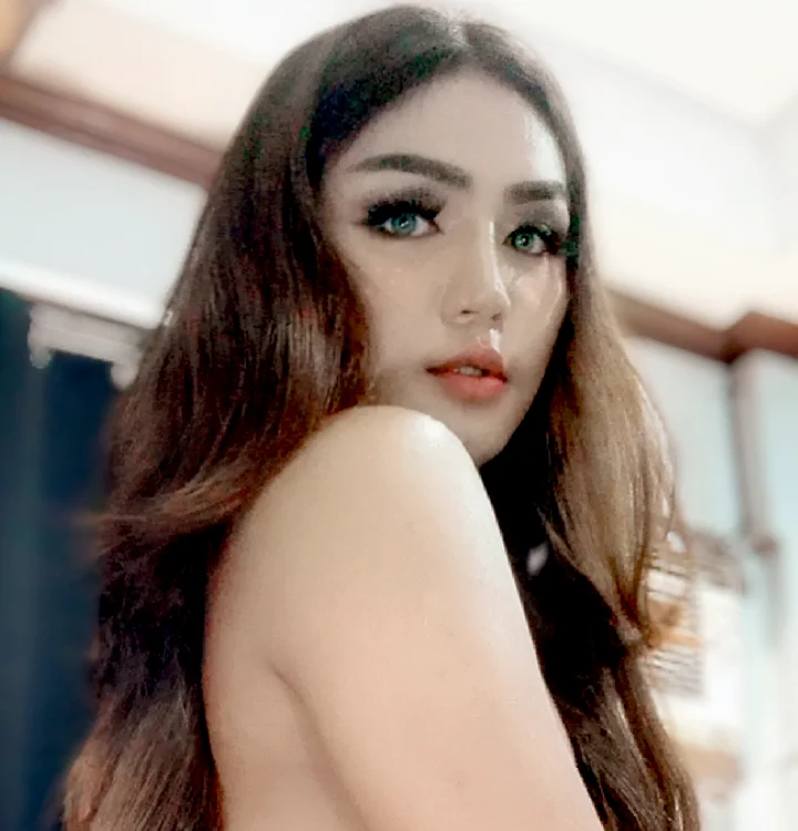 SavageCockSelinax's Offline XXX Chat