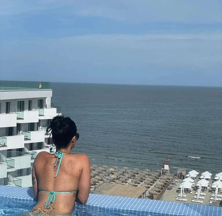 Jasminnbaby – Offline XXX chat