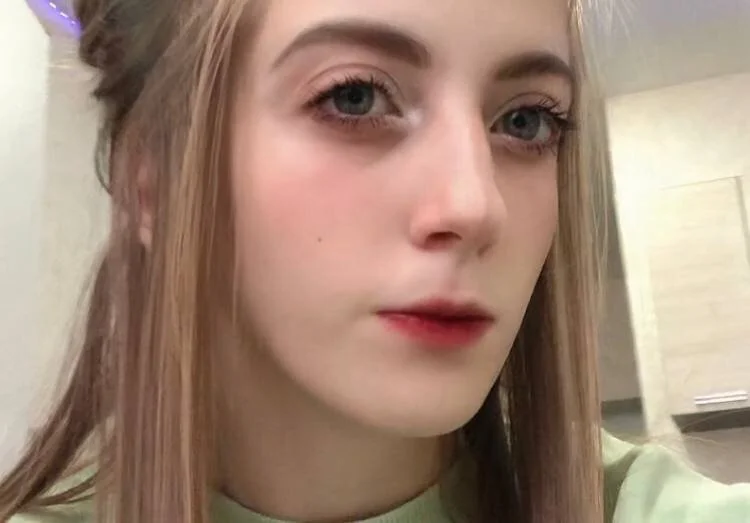 Little_tessa's Offline XXX Chat