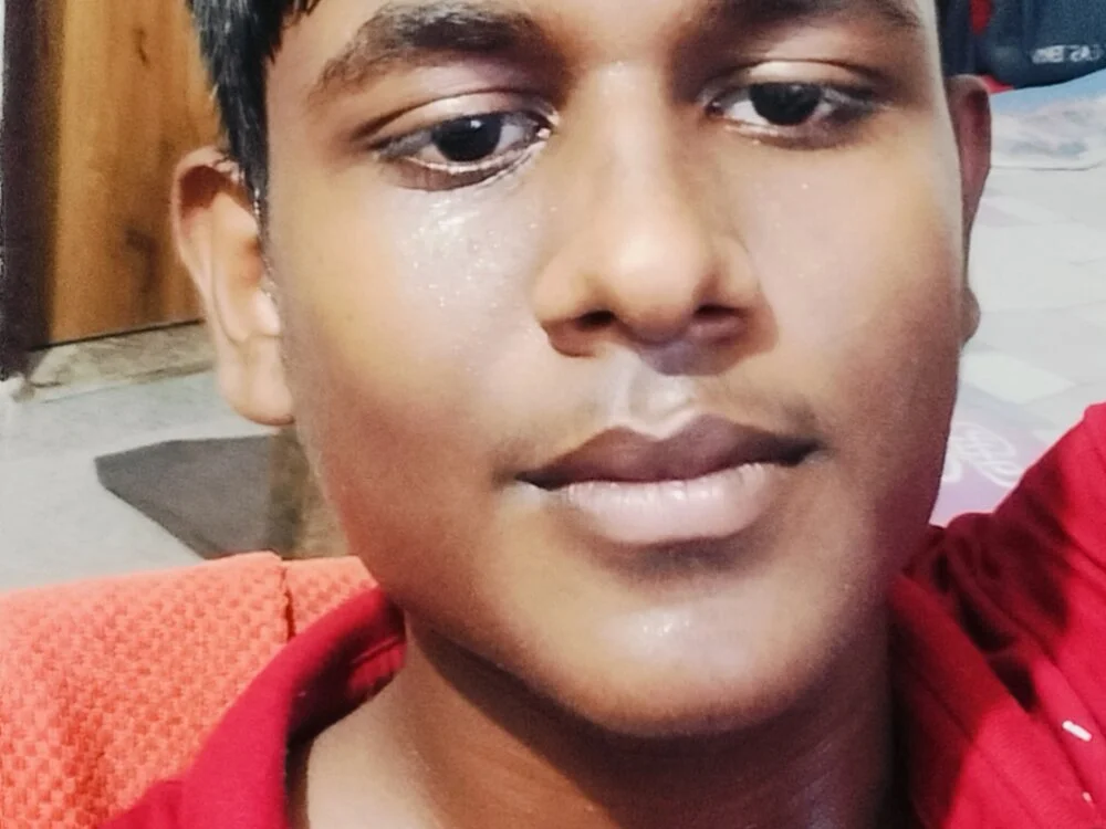 pkverma852 অফলাইন XXX চ্যাট