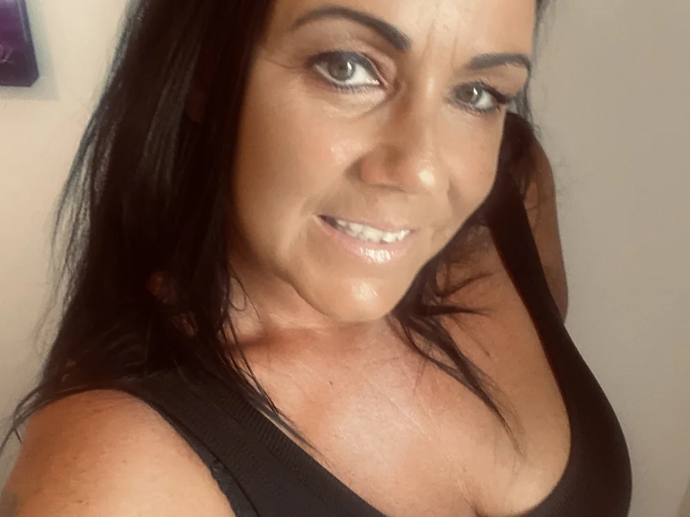 DirtyDominica offline chatrum