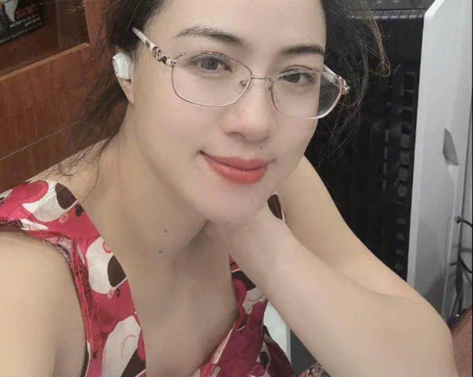 Cherry387's Offline Chat Room