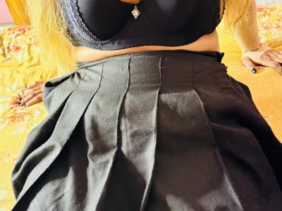 WifyHubby_38 - swallow