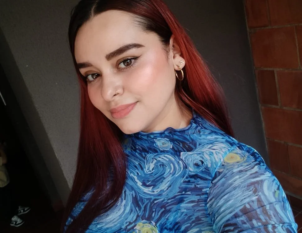 annie__rose_ offline XXX-chat
