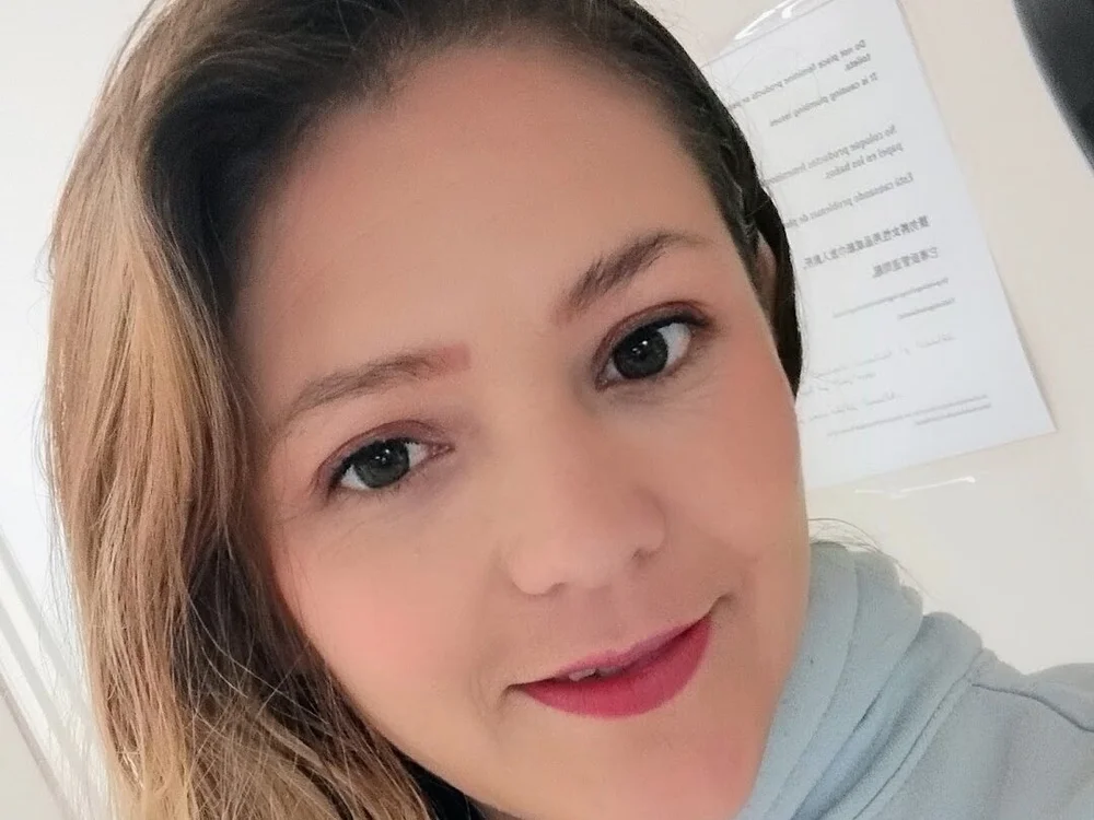 PassionSara's most recent online preview