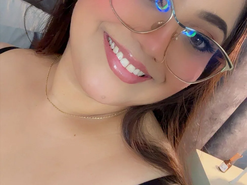 Charlottxl élő XXX-chatje