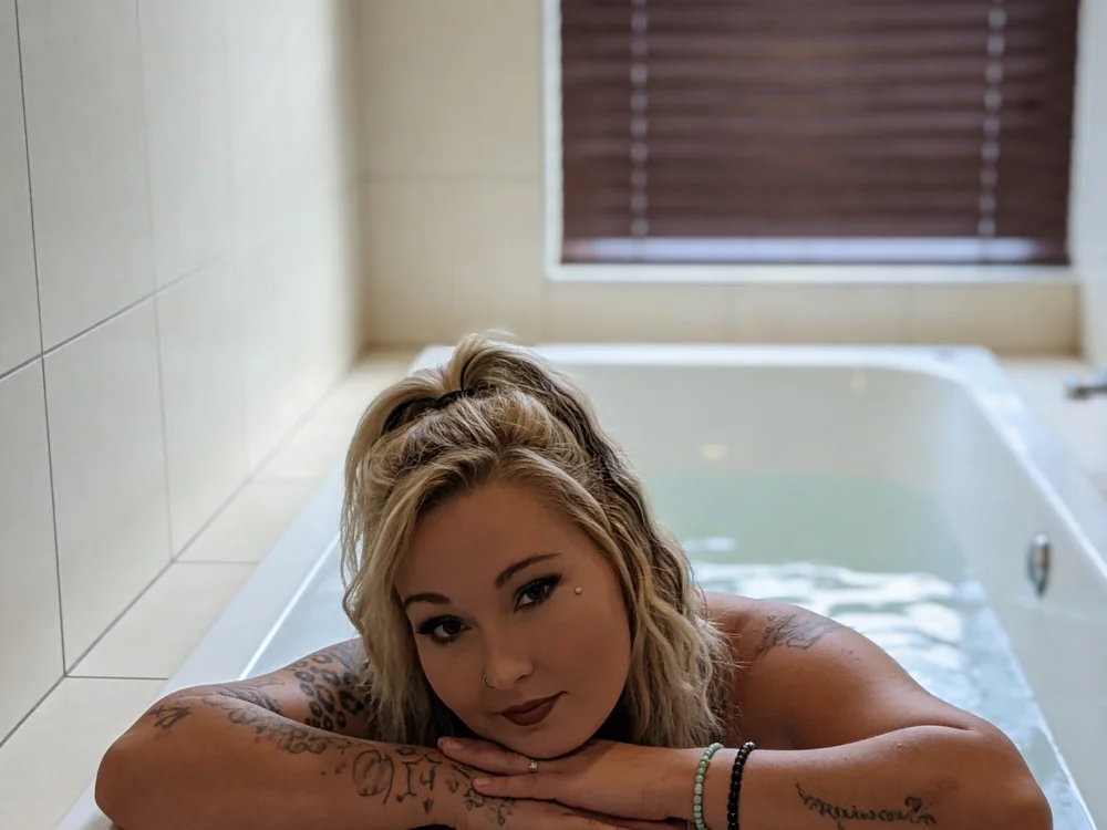 ashlynnstarr Chat XXX offline