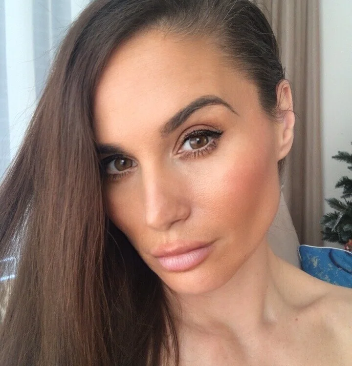 AlexiMilf Chat XXX Ngoại tuyến