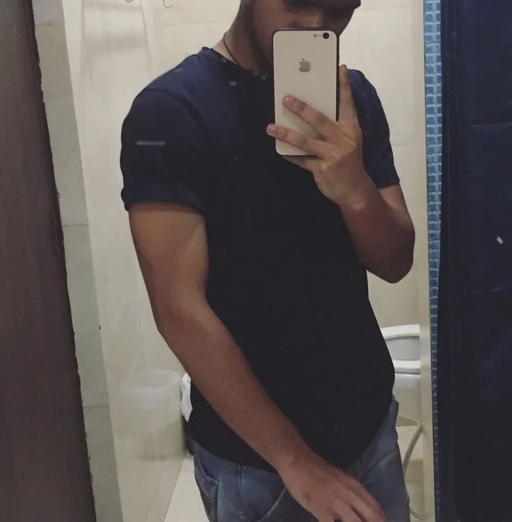 salute_ Chat XXX Ngoại tuyến