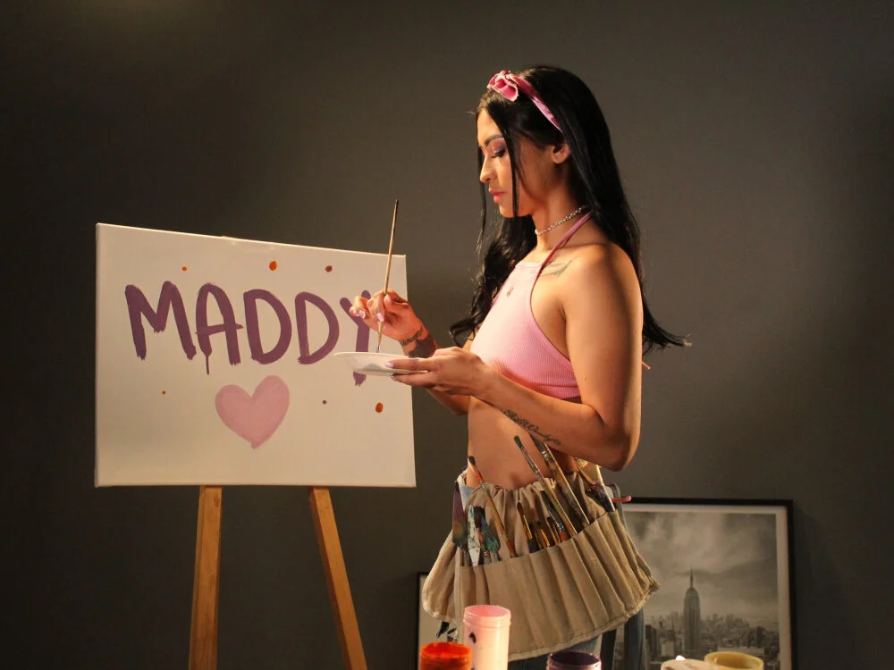 MaddisonWelch Offline XXX-Chat