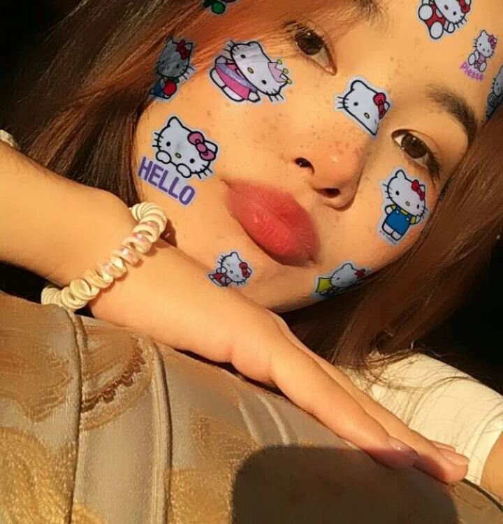 Sandra_rose's Offline XXX Chat