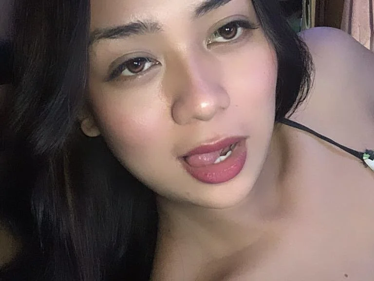 Zialustts offline XXX-chatje