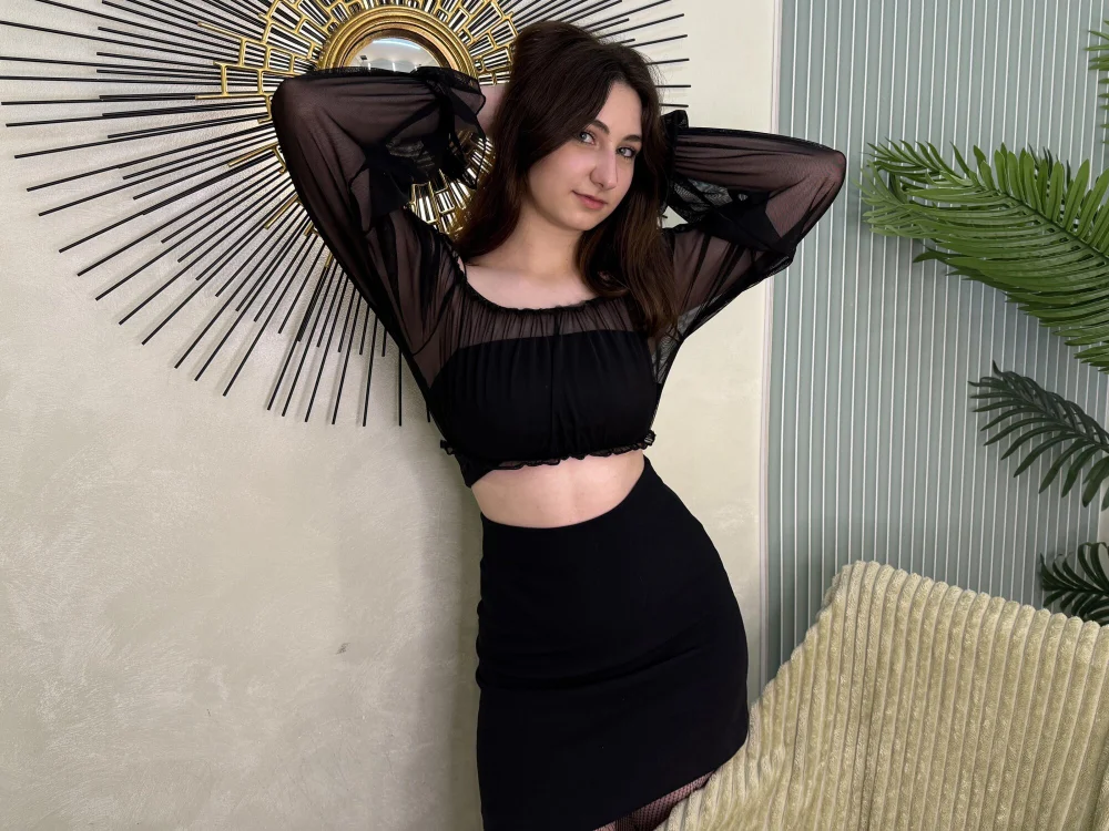 Sammy_Veller's Offline Chat Room