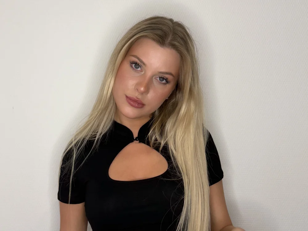 AngelineCipullo offline chatrum