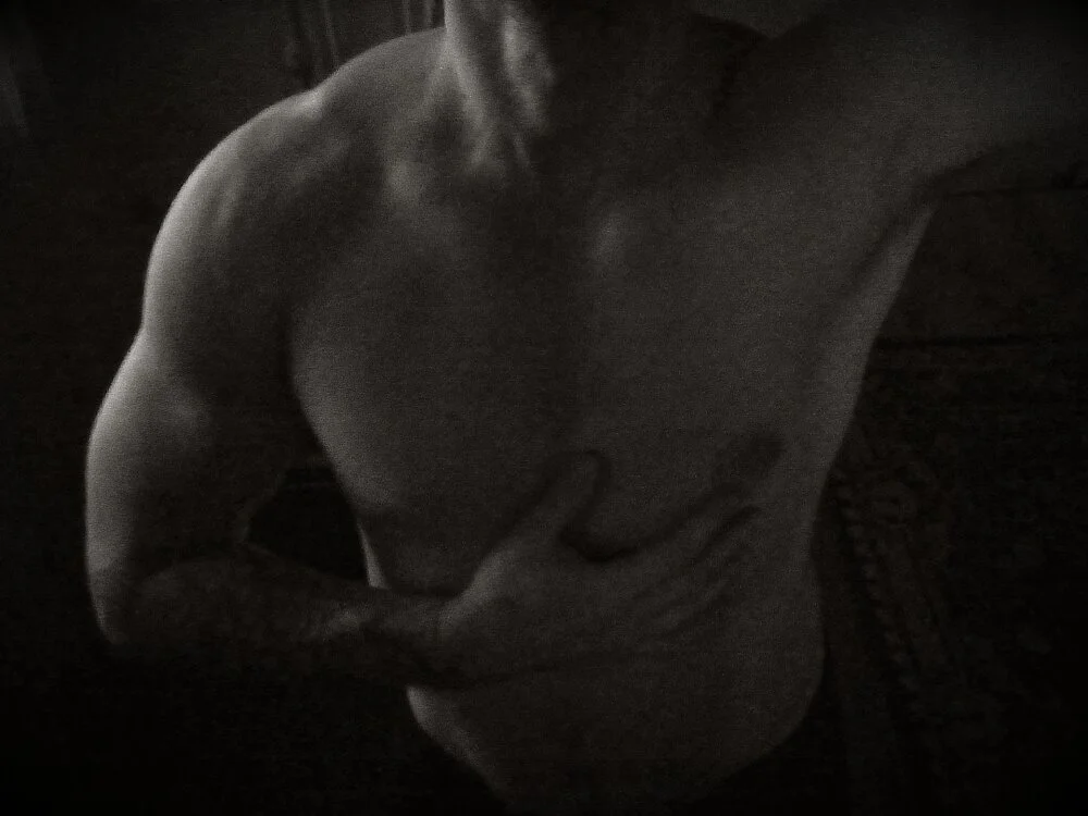 333Alone_in_theDark777's Offline XXX Chat