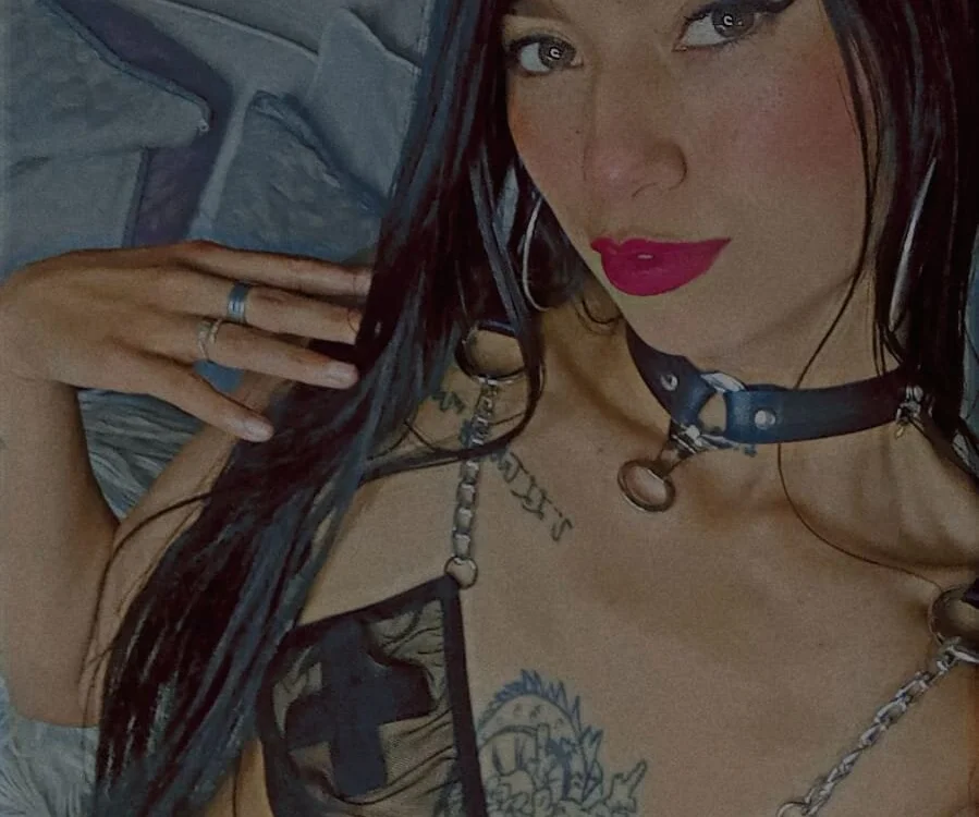 Offline XXX chat sara_caplerx