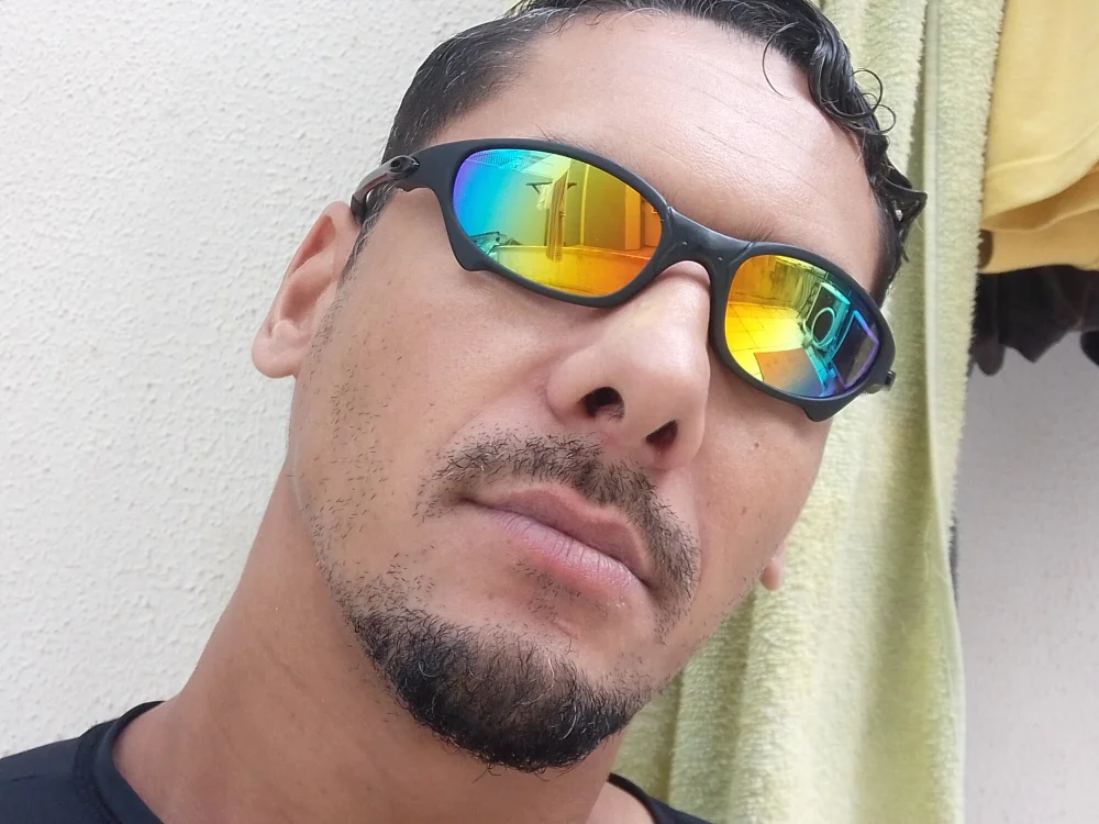Ederson007's Offline Chat Room