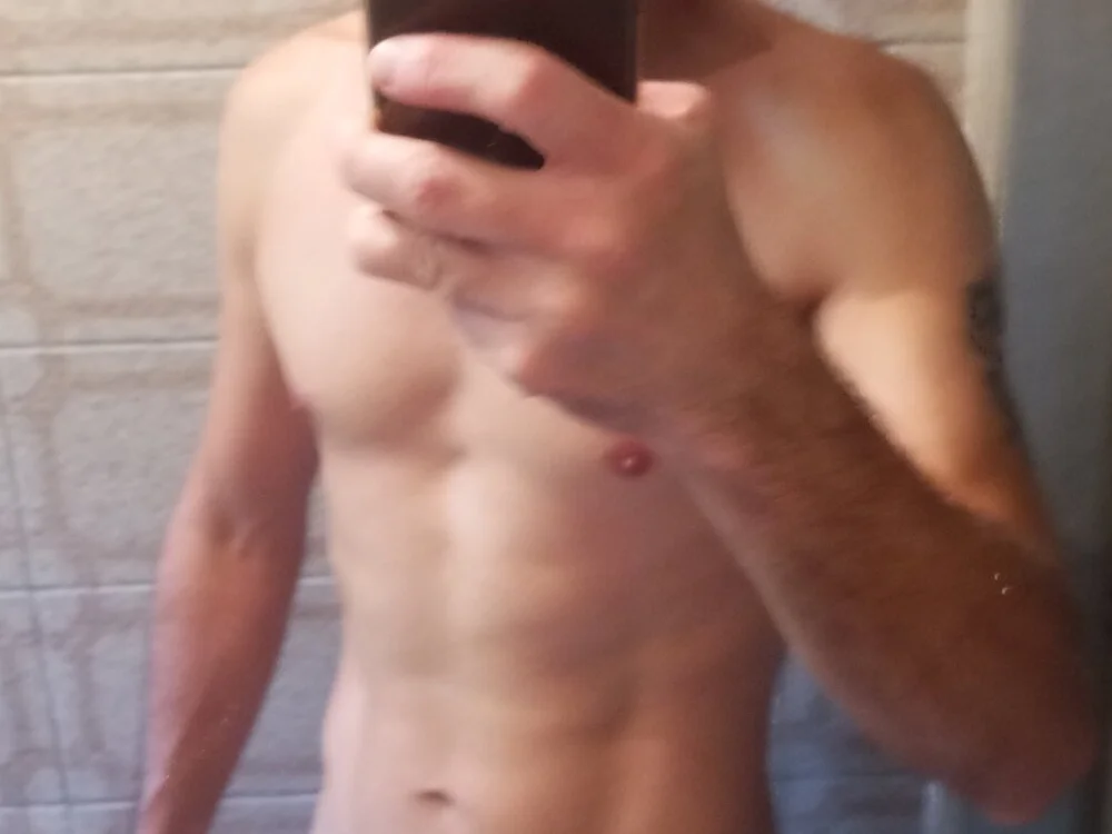 maxxx_6669 অফলাইন XXX চ্যাট