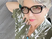 Модель petradaniels