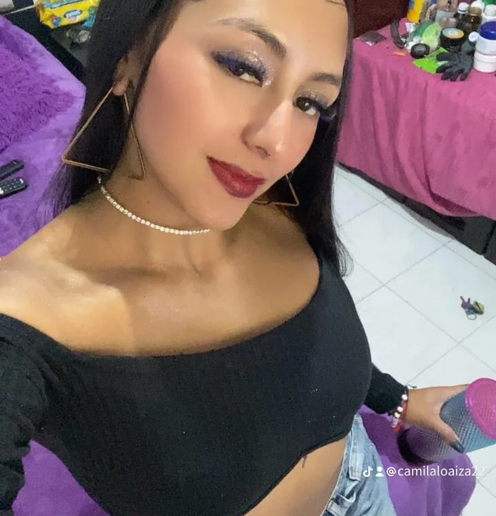 ห้องแชทออฟไลน์ของ celeste-hot18