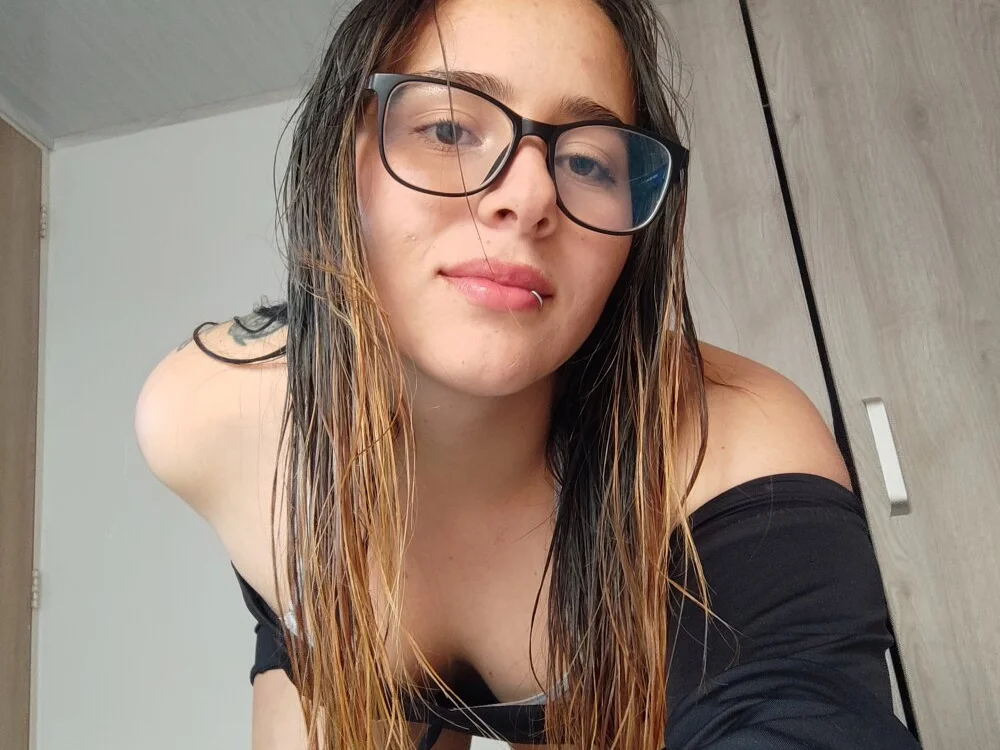 Offline XXX chat modela violetjack