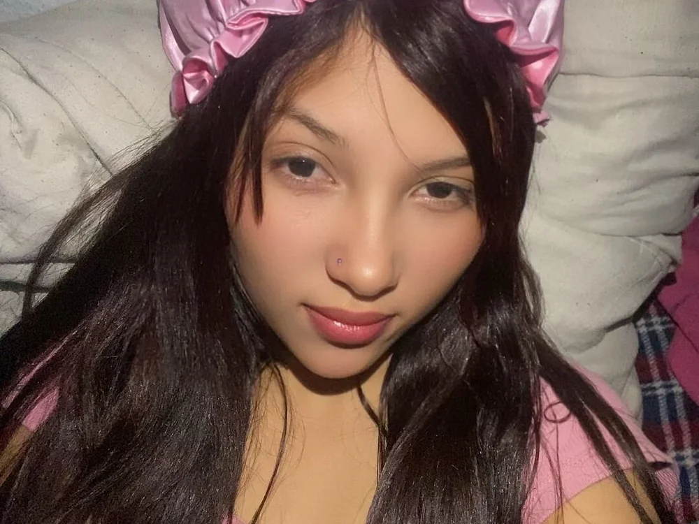 Madisson_Messyy cam model