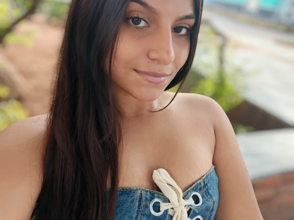 Bellanori Chat XXX offline