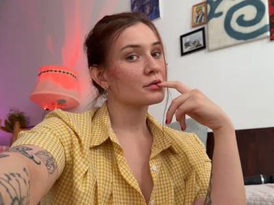 Red_OnTop - Girl 