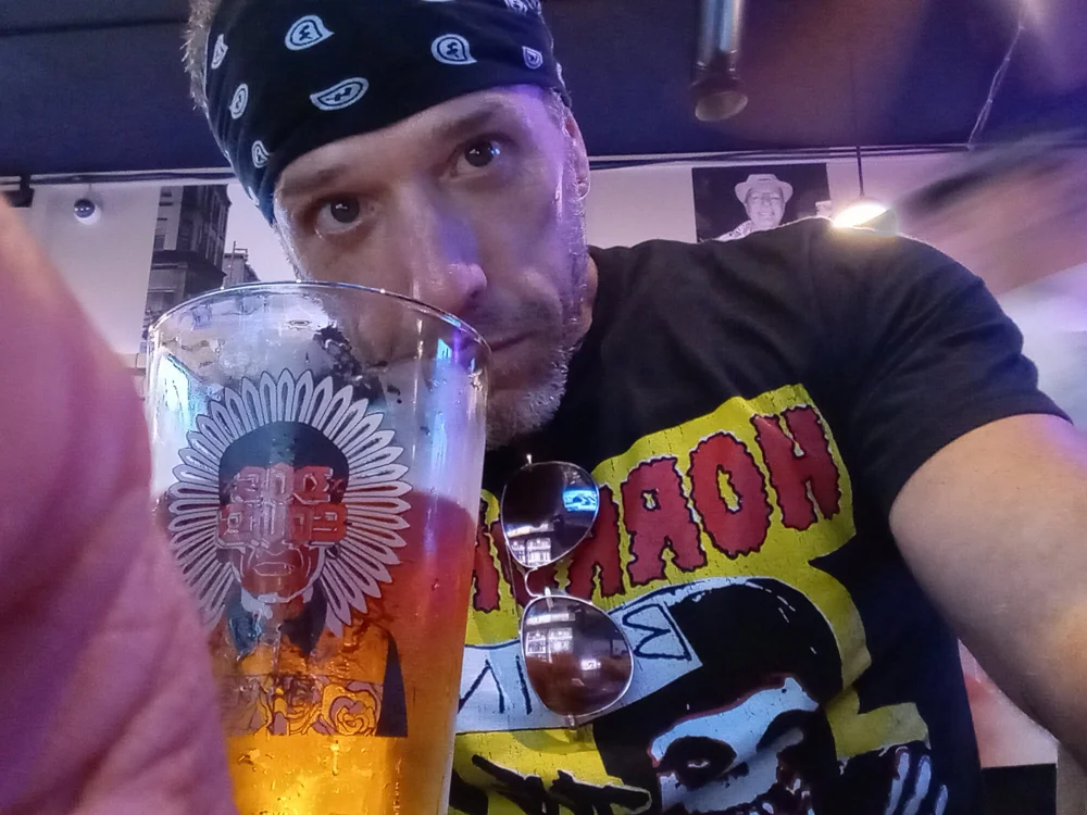 prisonshower's Offline XXX Chat