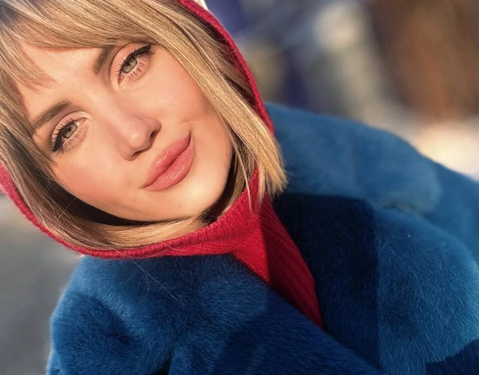 Kate_Blunche's Offline XXX Chat